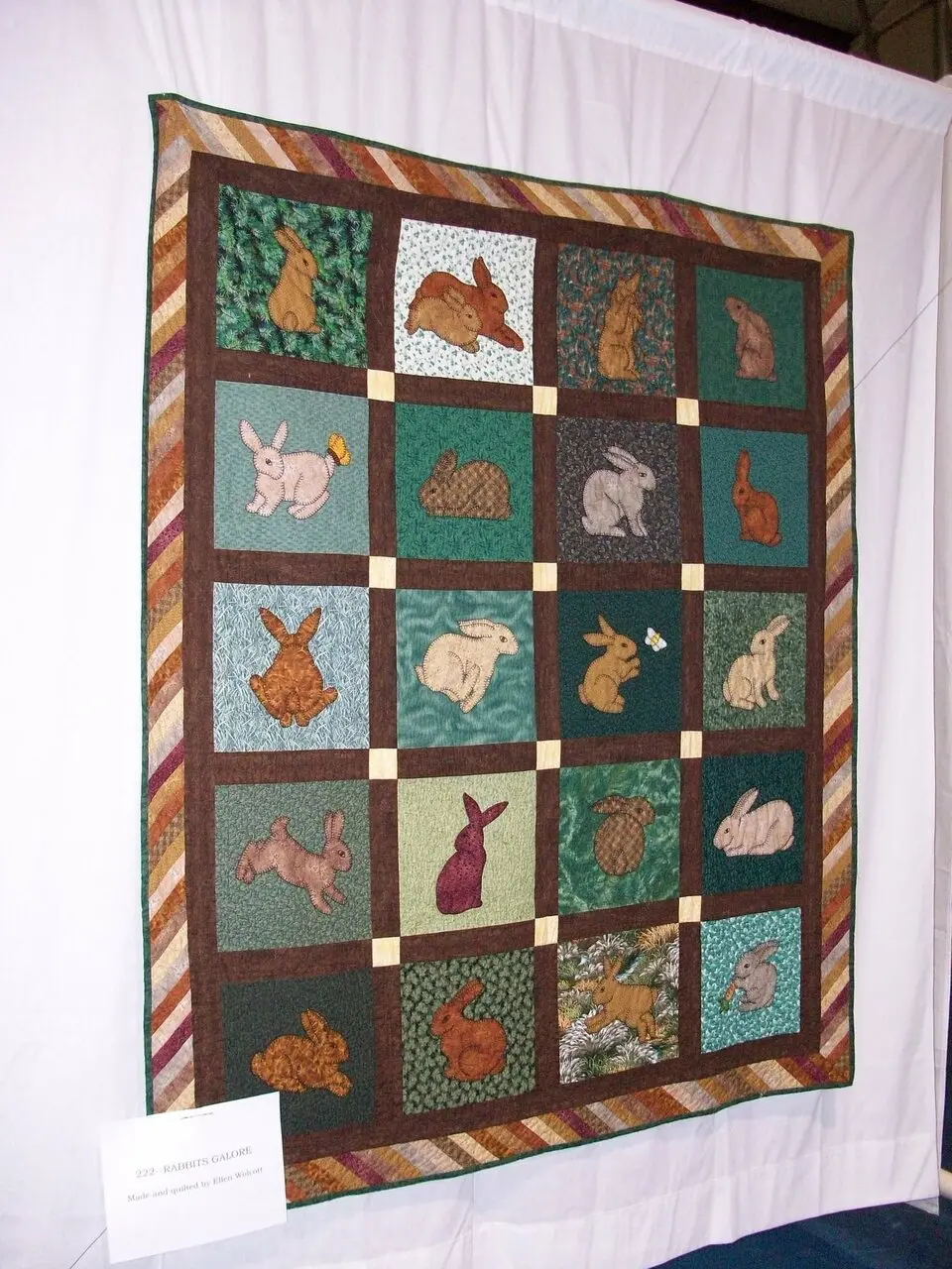 Rabbit Galore Quilt Tdhah and Home Decor
