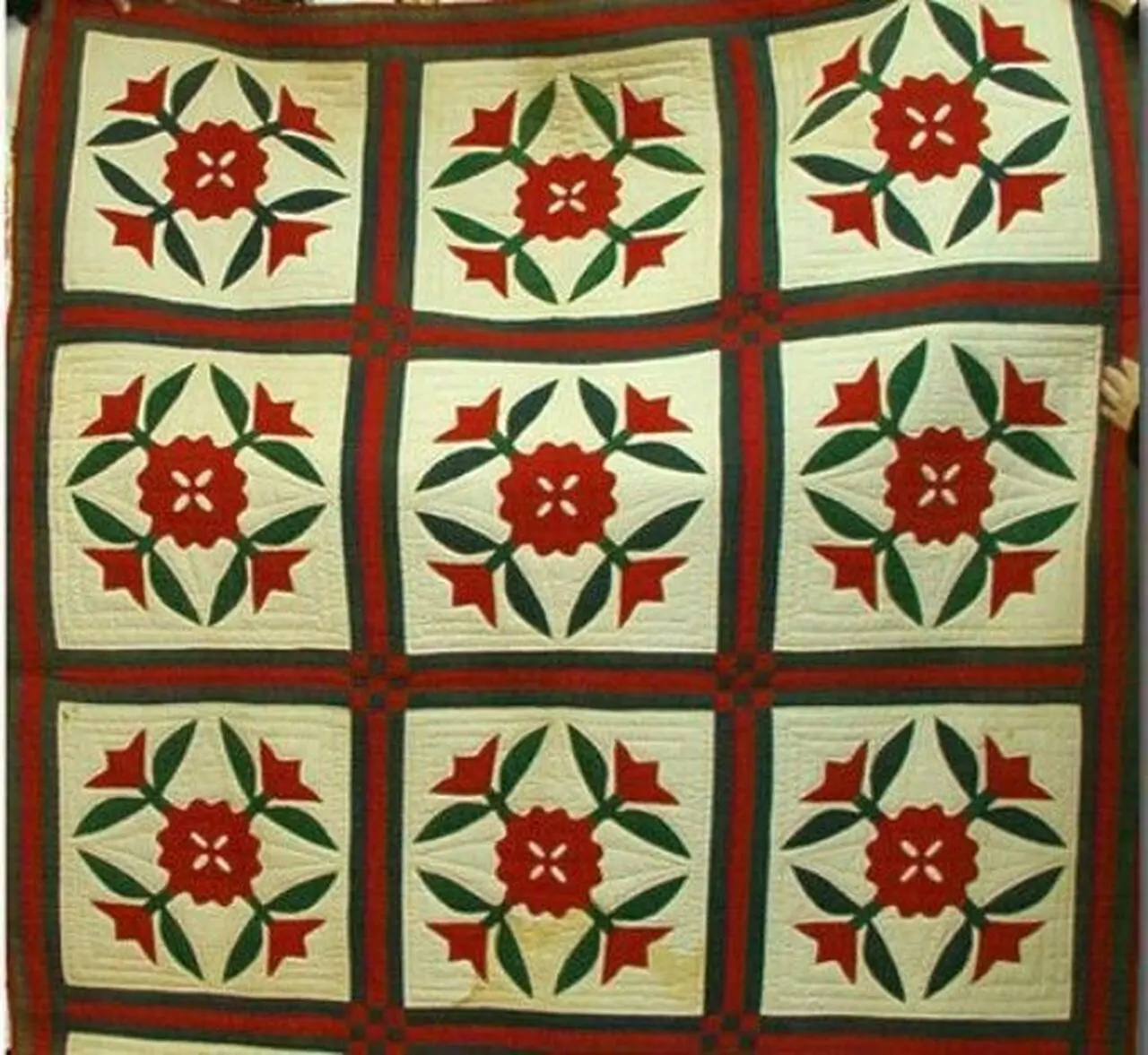 Red Flower Quilt Tdhop and Home Decor