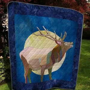 Reindeer Quilt Tdhtm and Home Decor