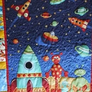 Rocket Quilt Blanket Dhc3101257Lt and Home Decor