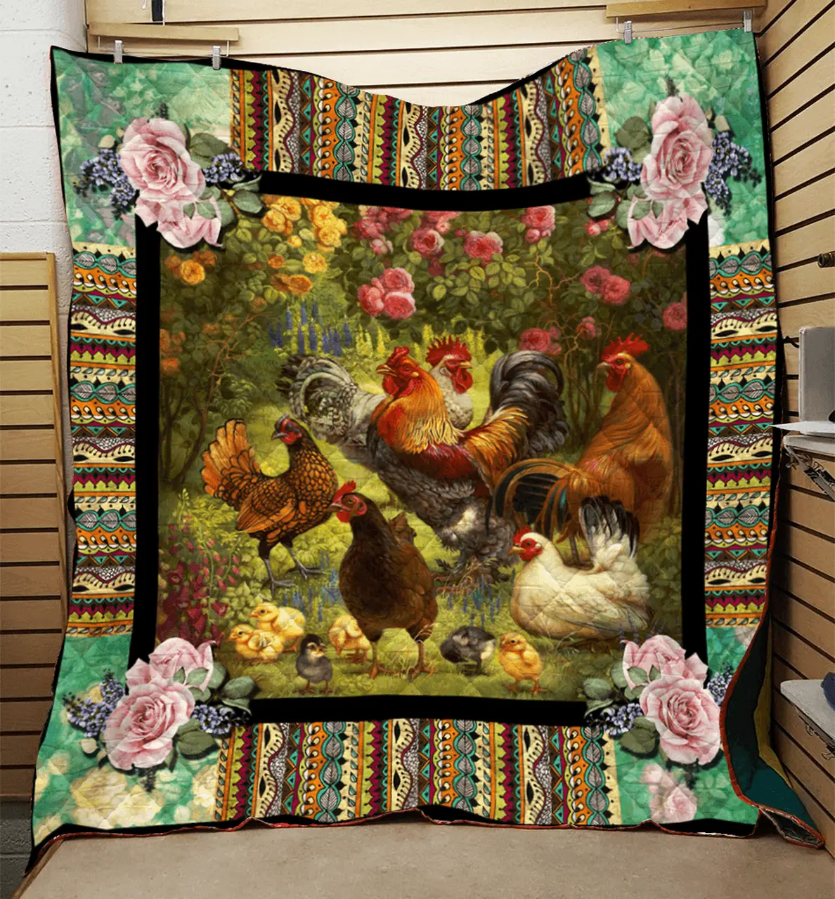 Rooster Quilt Ekh and Home Decor