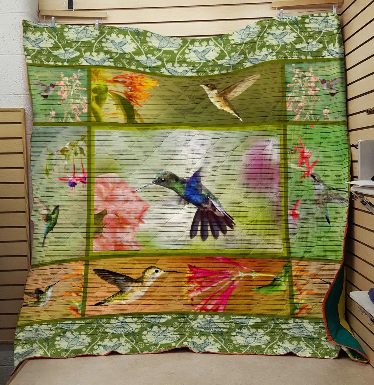 St Hummingbird Quilt and Home Decor
