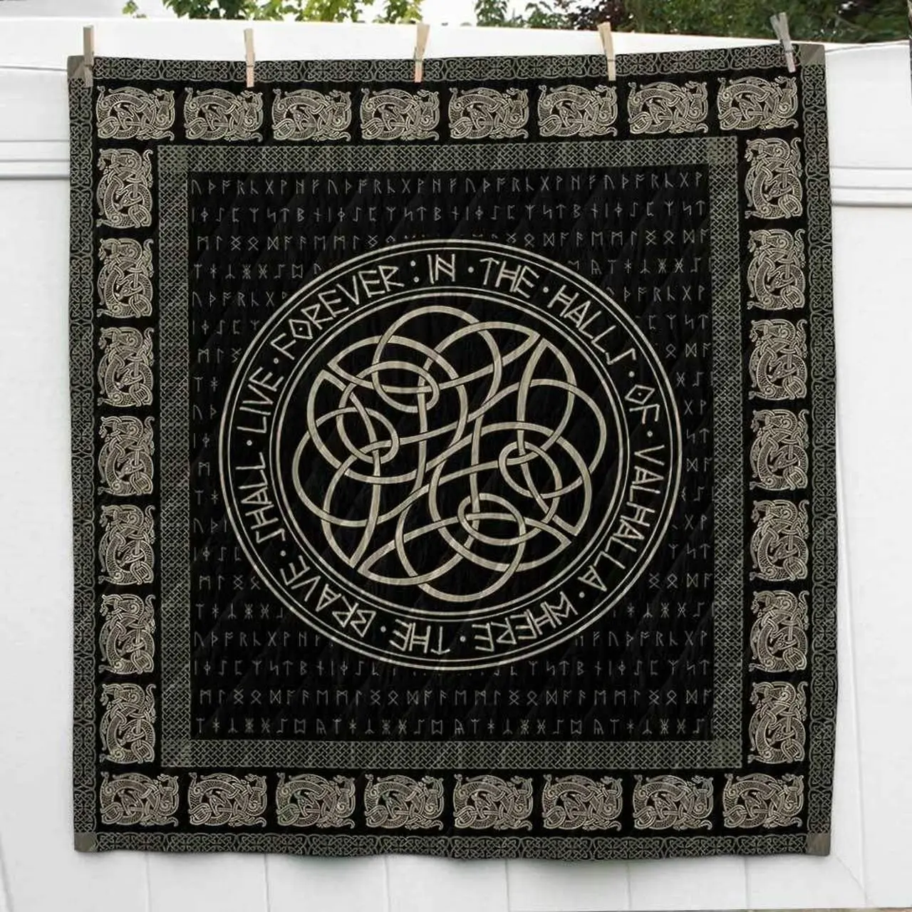 Symbol Viking Cl2100489Mdq Quilt Blanket and Home Decor