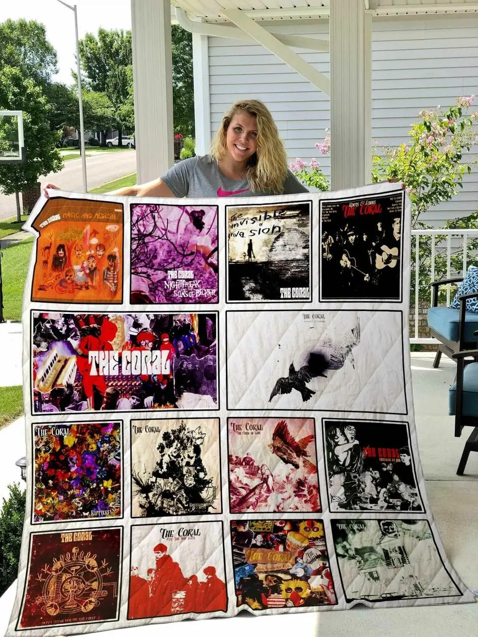 The Coral Blanket Ha0910 Quilt and Home Decor