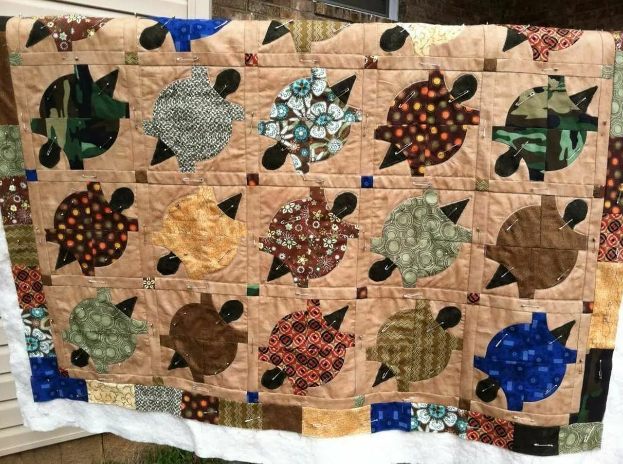 Turtle Hur Quilt Cysitz and Home Decor