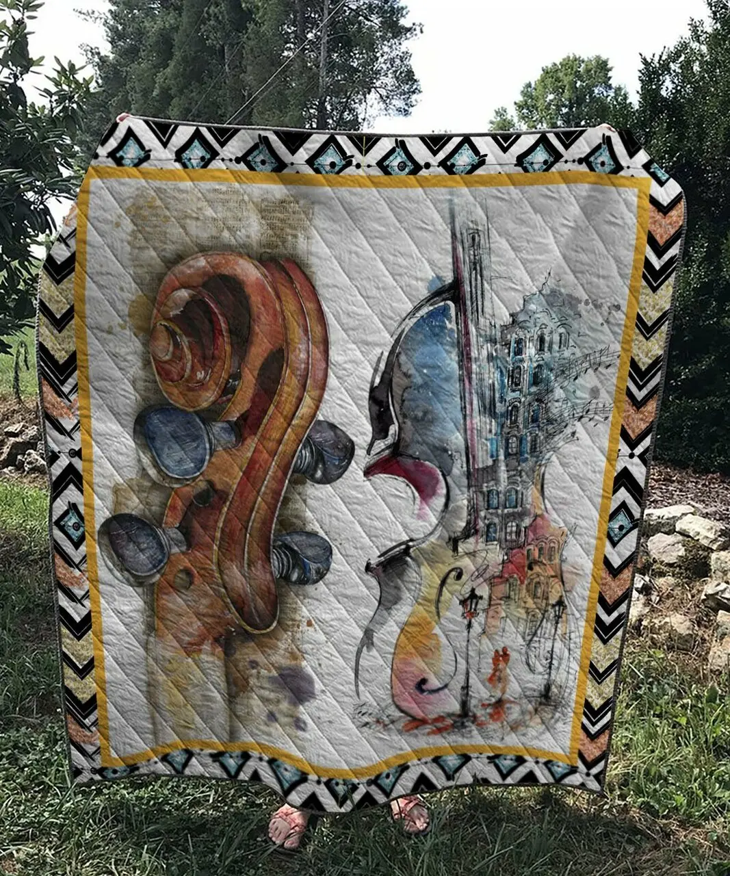 Violin Quilt and Home Decor