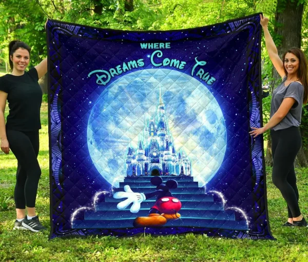 Where Dreams Come True Premium Quilt Quilt and Home Decor
